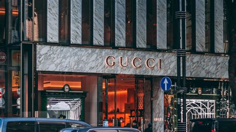 gucci beauty 店舗|グッチ ショップ 福岡.